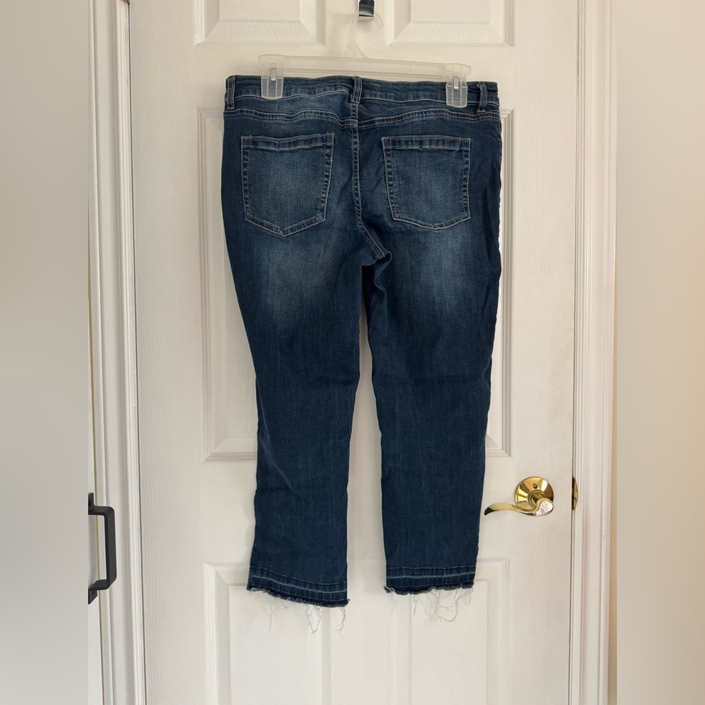 Sz13/14 Maurices Jeans - Picture 2 of 9